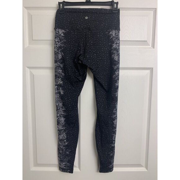 Lululemon Wonder Under High Waist Black Floral Leggings Size 8 - Picture 3 of 5